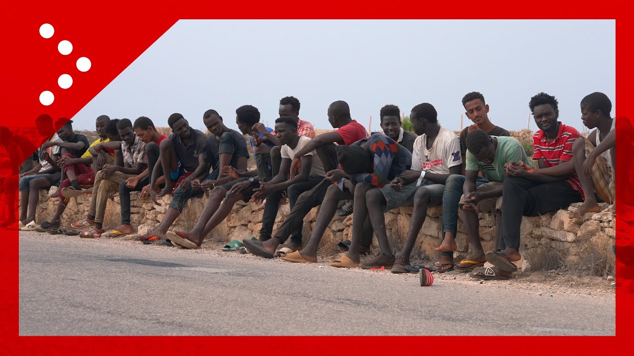 Lampedusa, sbarco autonomo di 40 migranti. Altri 55 arrivano a bordo di una motovedetta
