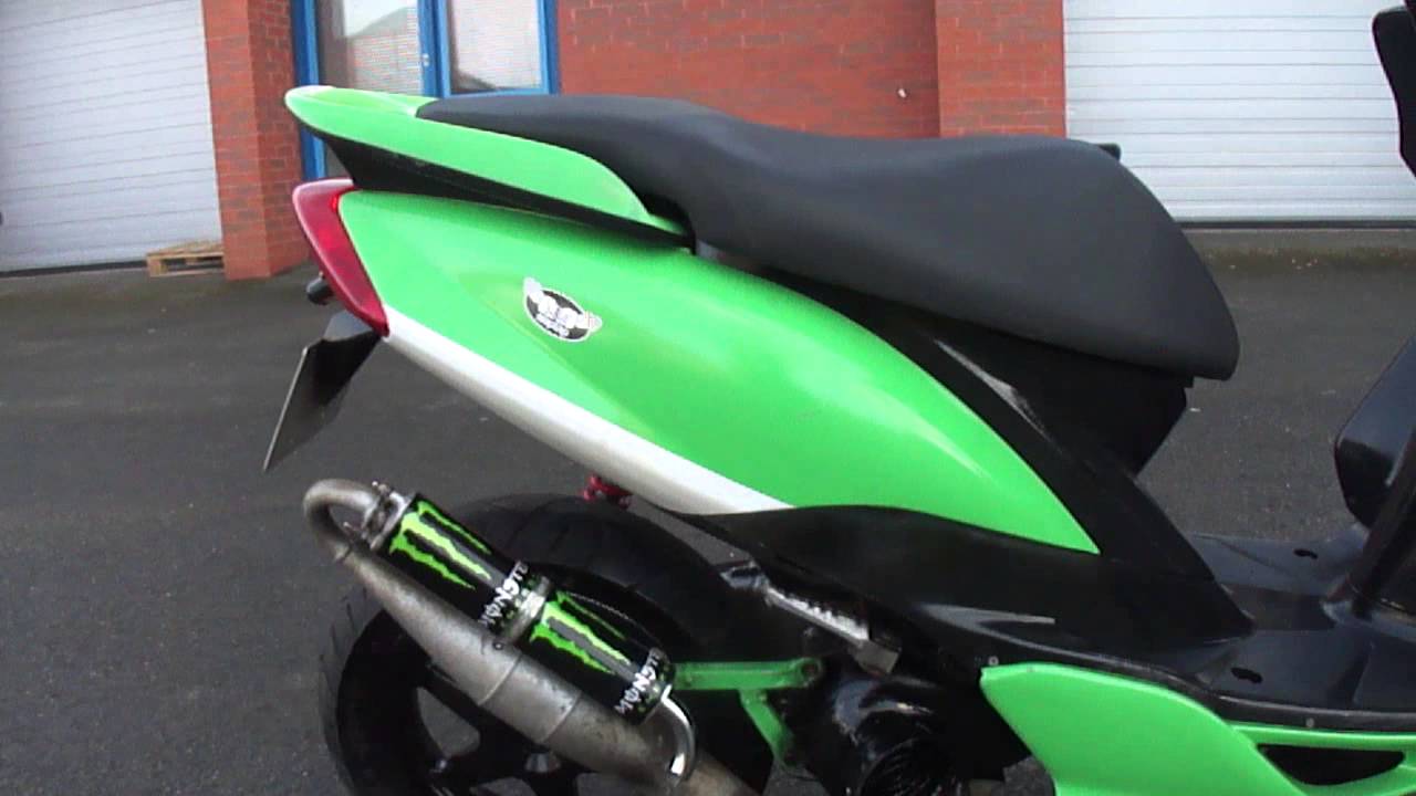 anmodning Putte opdragelse 2003 YAMAHA JOG R CS50 AC 50 SCOOTER MOPED BIKE CUSTOM PAINT 45MPH TAX &  MOT GC - YouTube