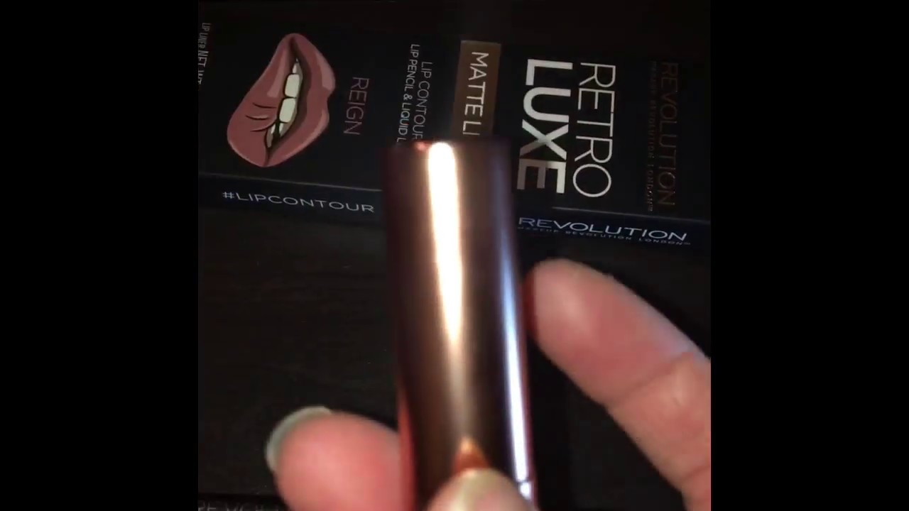Makeup Revolution Retro Luxe matte Lip Kit Review/Reign