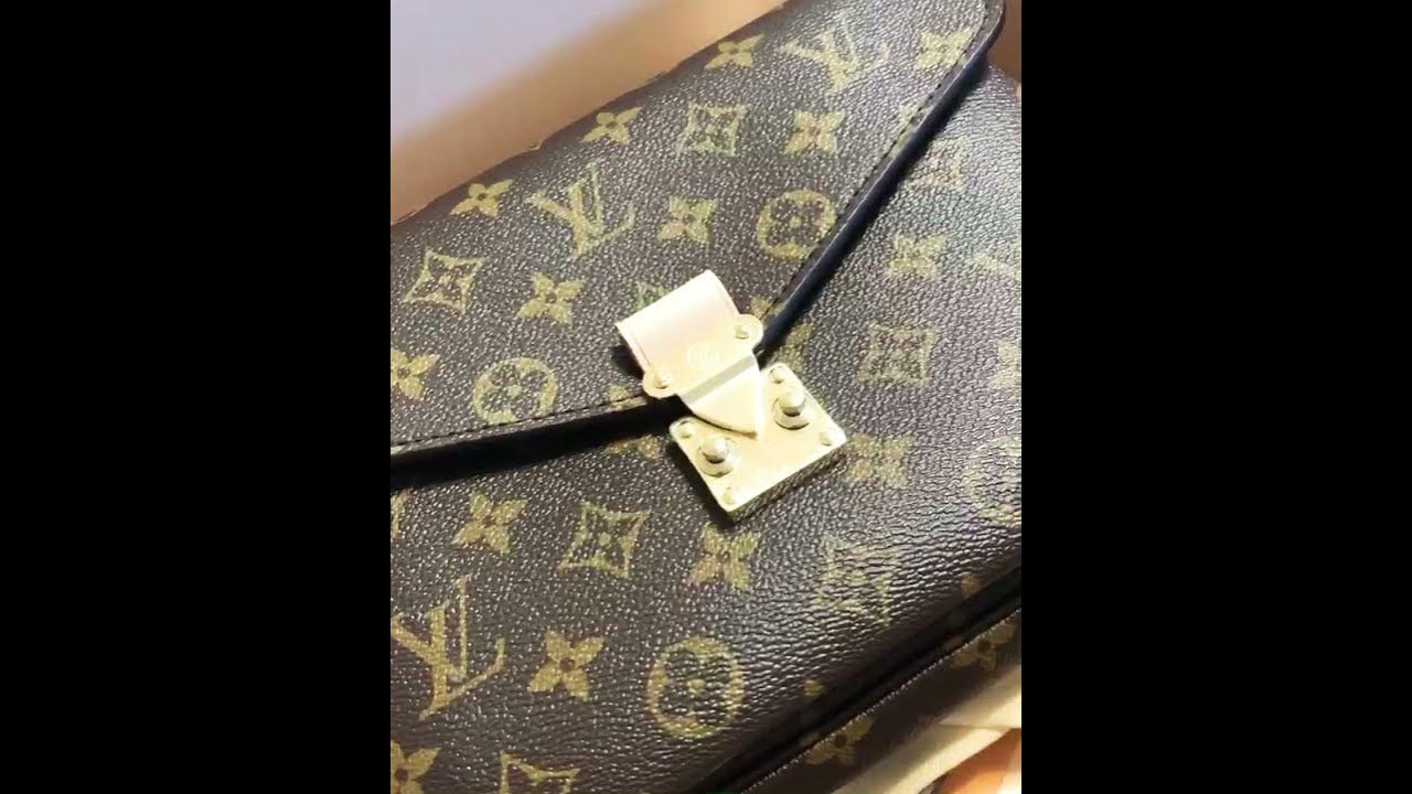 Poșetă originală Louis Vuitton, Monogram Mini Pochette