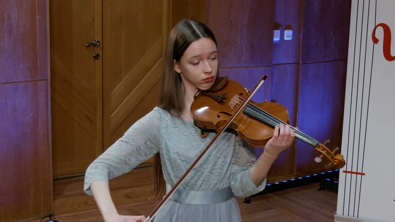 Emilia Linka: C. Saint-Saens Introdukcja i Rondo Capriccioso akompaniament Krzysztof Stanienda 