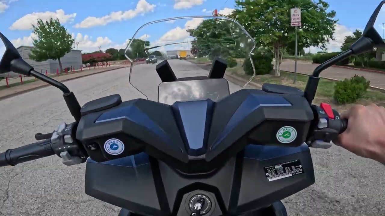 ALL NEW Icebear PMZ300-T15 300cc Scooter