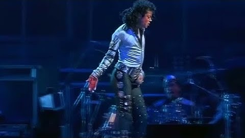 2K - Michael Jackson - Another Part Of Me - Live At Minneapolis (May 4th, 1988) (Bad 25 Snippets)