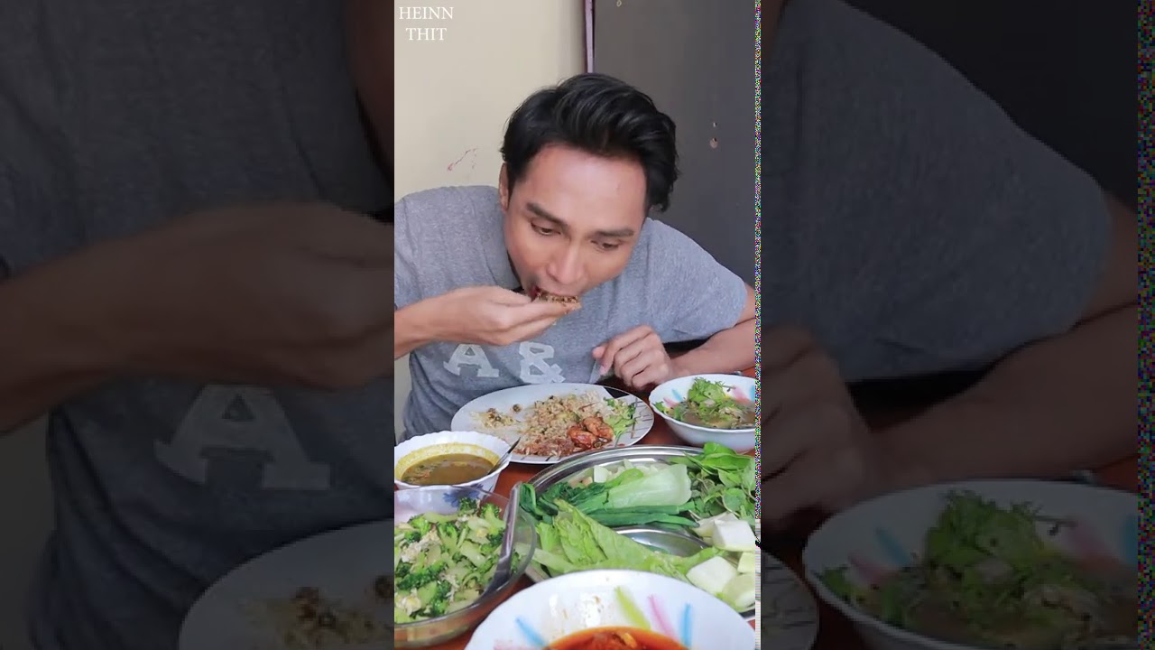 Eating show of Burmese Cuisines, Steamed ilish Fish, Homemade Fish Cake Curry & Fish bone soup