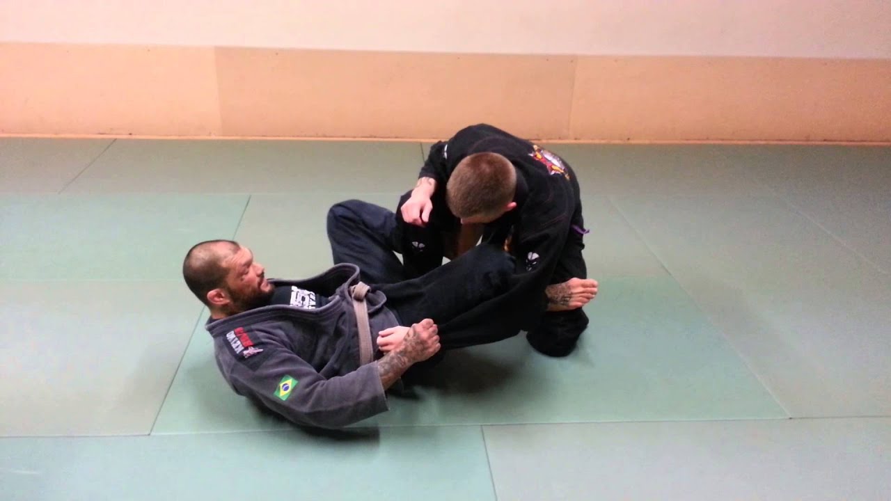 De la riva sweep from Combat base - YouTube