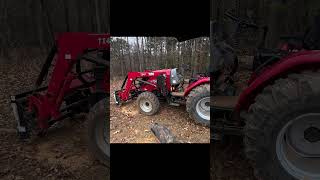 What does 4x4 mean on a Tractor?