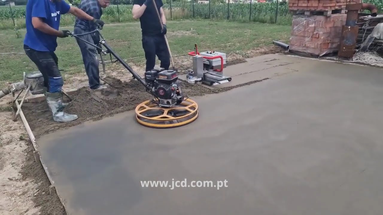 Robots a bateria de alisamento de betonilha em pavimentos - Alisamento de betonilha Robotizado