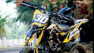 Supermoto KLX Modifikasi Keren Stiker Dekal Terbaru