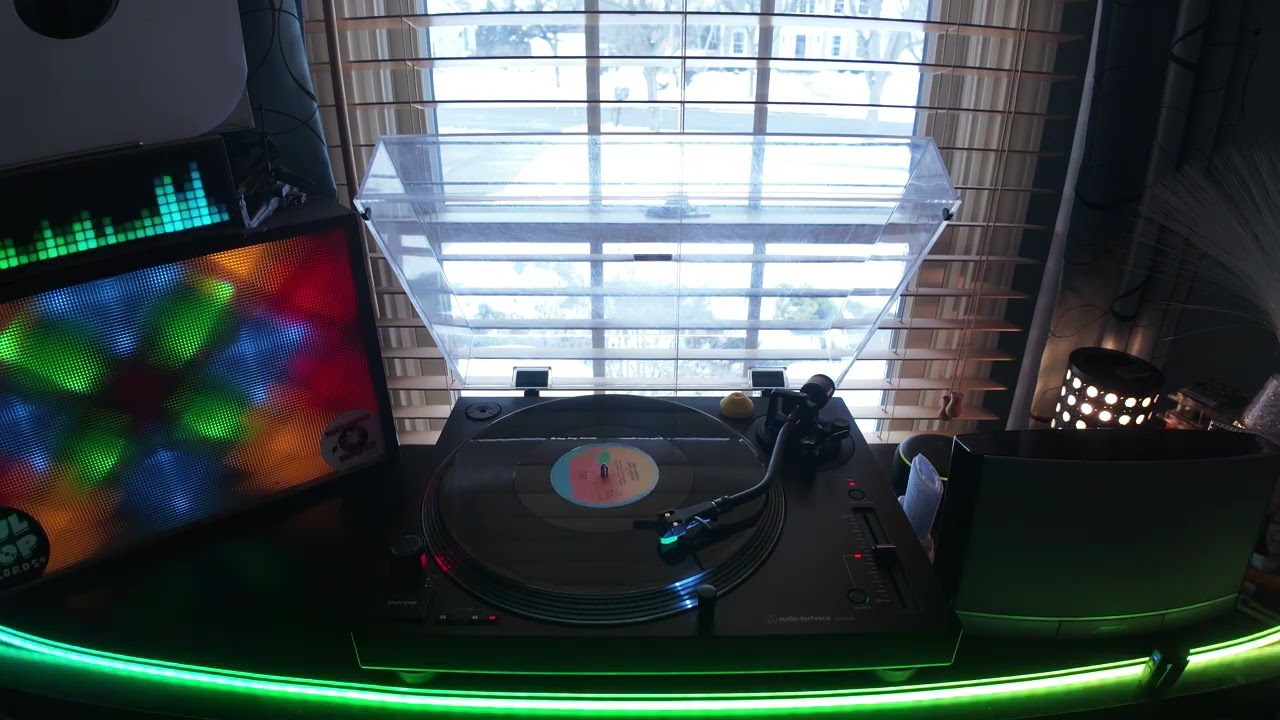 Audio-Technica LP120X-USB - U2 - Two Hearts Beat as One (Club Mix)