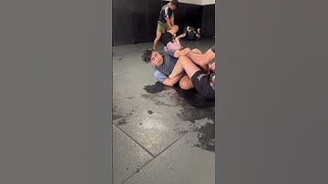 He DID NOT see that KNEEBAR coming #martialarts #bjj #jiujitsu #10thplanet #grappling #wrestling