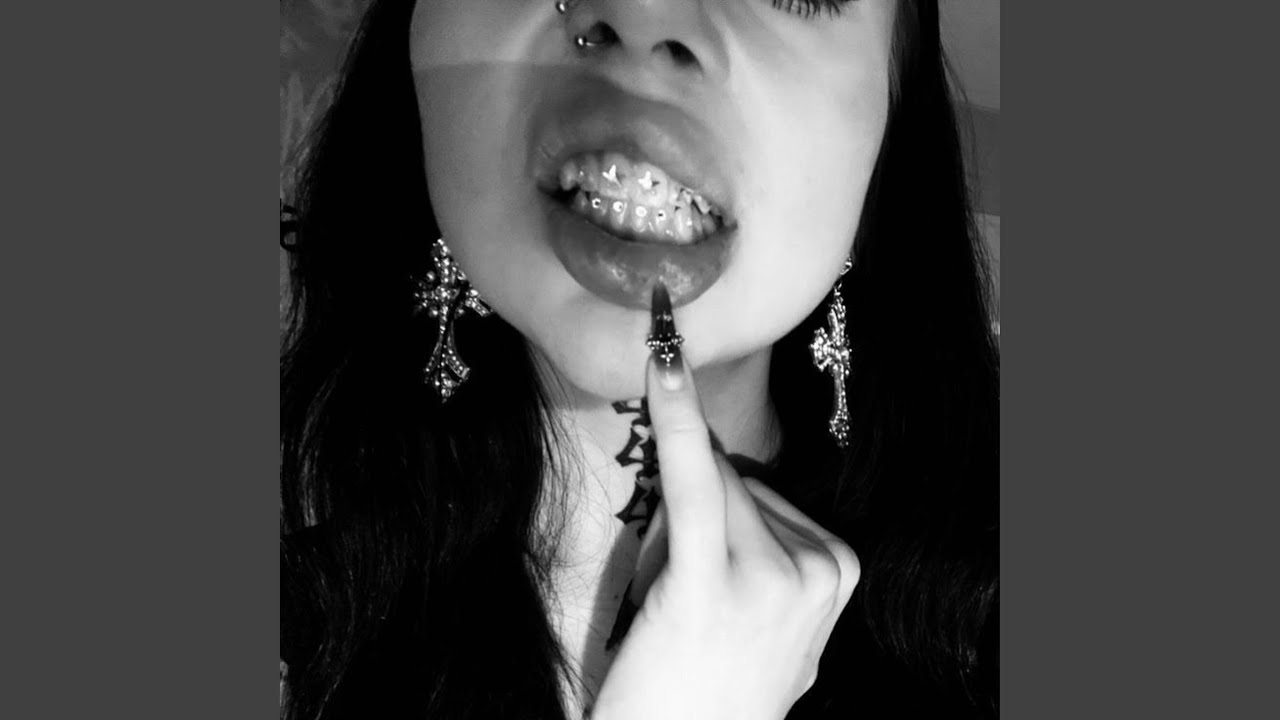 Bohemian Rhapsody x Walk It Talk It