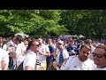 Temazo Taburete fan zone Real Madrid en París final Champions 2022