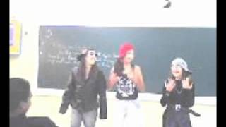 Ana ,Bianca E Leticia Dançando