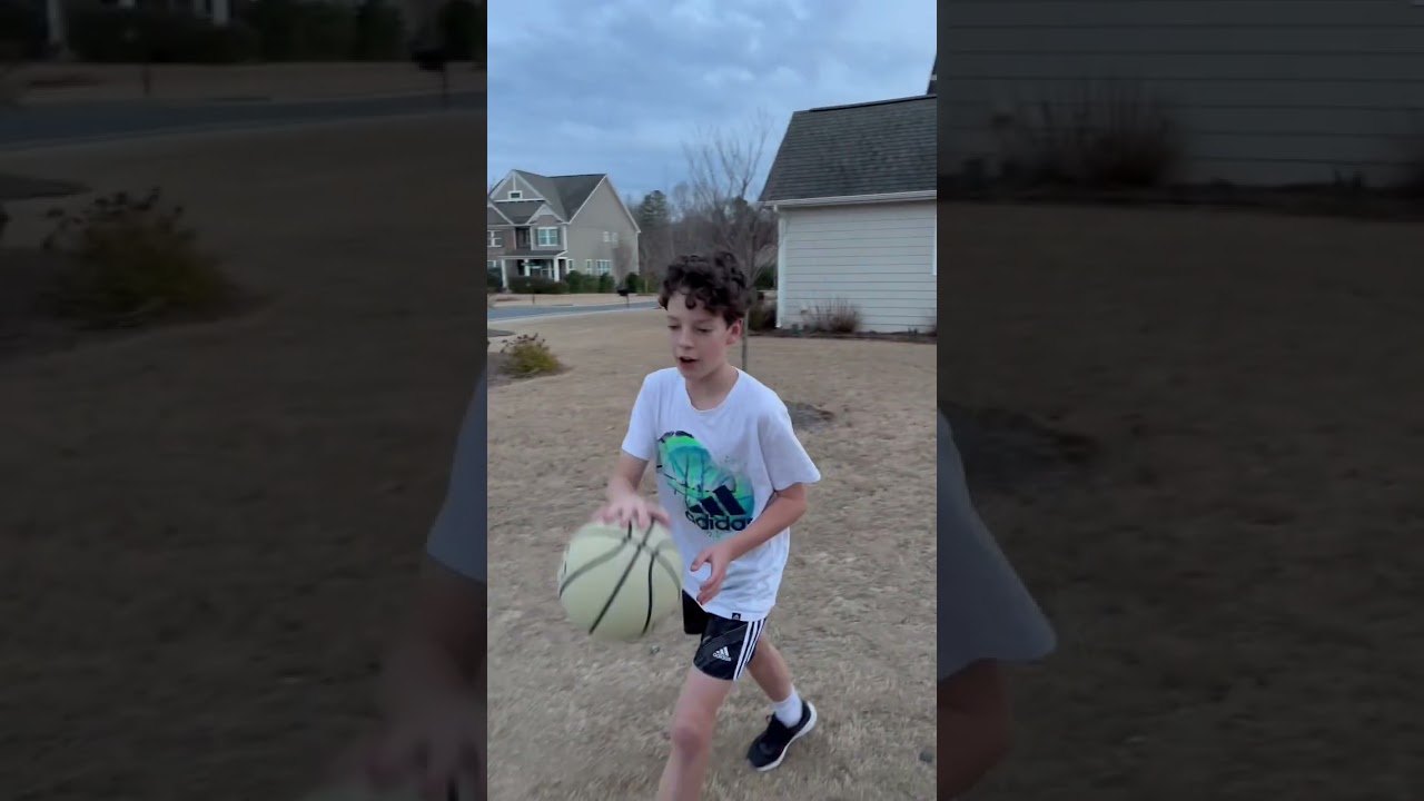 Dunking on 8.5ft with proof 