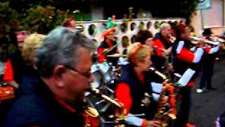 2010 Dernauer Weinfest 13 Hoe Zit De Naw - Nabucco.avi