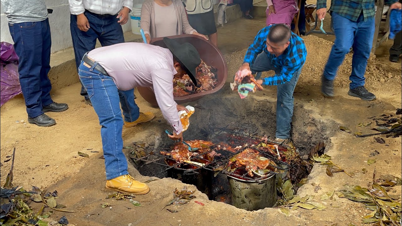 Barbacoa de chivo en san Miguel peras 