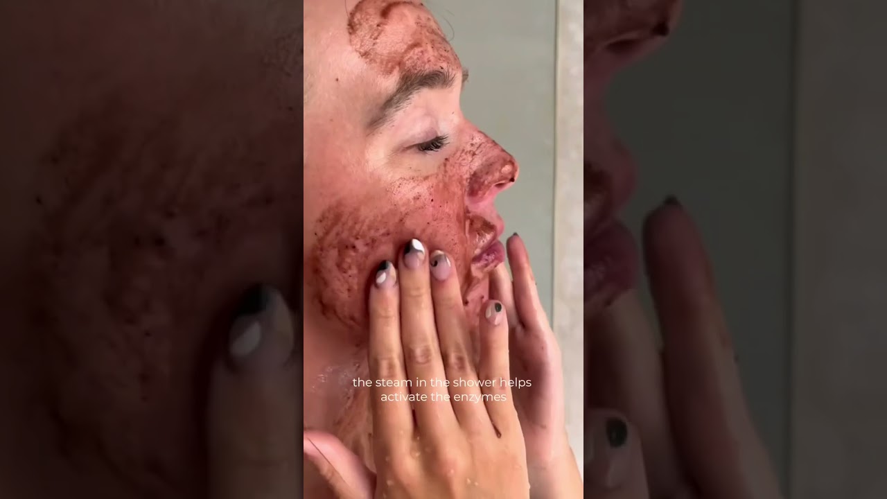 How to use the Apoterra Hibiscus Exfoliating Mud