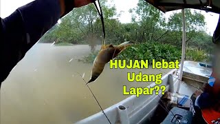 #KgEsso #TelukIntan  Tips Menghadapi Hujan Lebat Ketika Memancing Udang Galah Edisi 24/10/2020