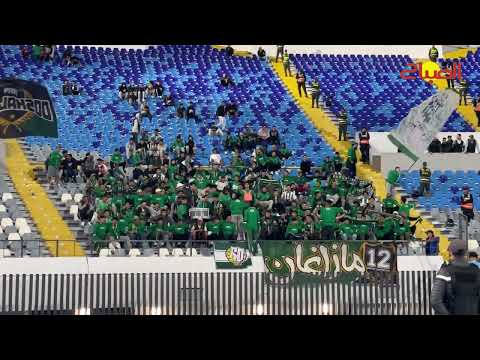 عشرات من جماهير الدفاع الجديدي تحج إلى ملعب محمد الخامس