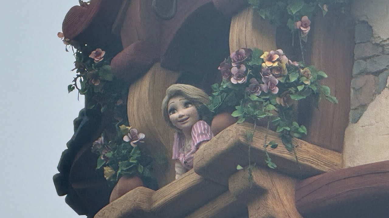Disney Grand Jester Studios 塔の上のラプンツェル 楽天市場】ディズニー グランド ジェスター スタジオ