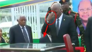 Alichokifanya Rais Magufuli alipotizama Mwili wa Mkapa kwa mara ya mwisho kimewashangaza wengi!