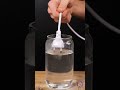 Experimento extremo con agua salada: así reacciona la electricidad ⚡🌊