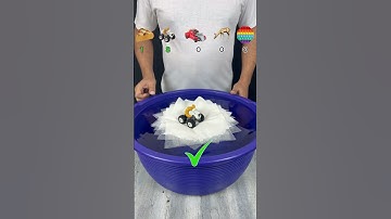 TRY TO GUESS HOW MANY TISSUE PAPER IT TOOKS! #asmr #satisfying #experiment #water #waterexperiments