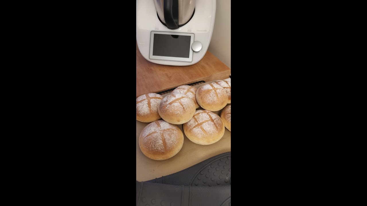 Быстрые и идеальные булочки к завтраку в термомикс!!!