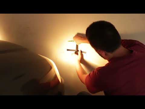فيديو: إلى أي مدى تضيء المصابيح الأمامية ذات الشعاع المنخفض؟