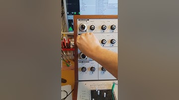 EMS Putney VCS3 , messing around 2