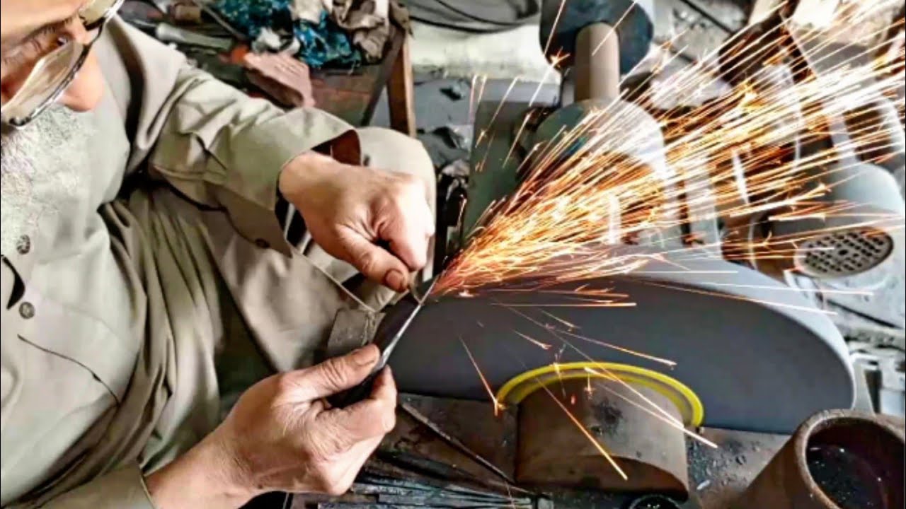 Metalwork Awls manufacturing process || Amazing process of making Awl