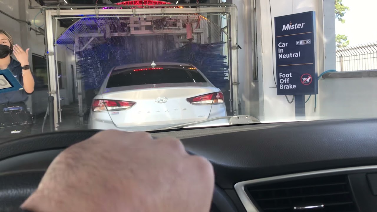 Mister Car Wash in Humble, TX