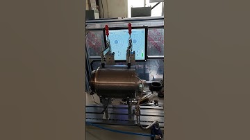 Compressor jet engine balancing machine