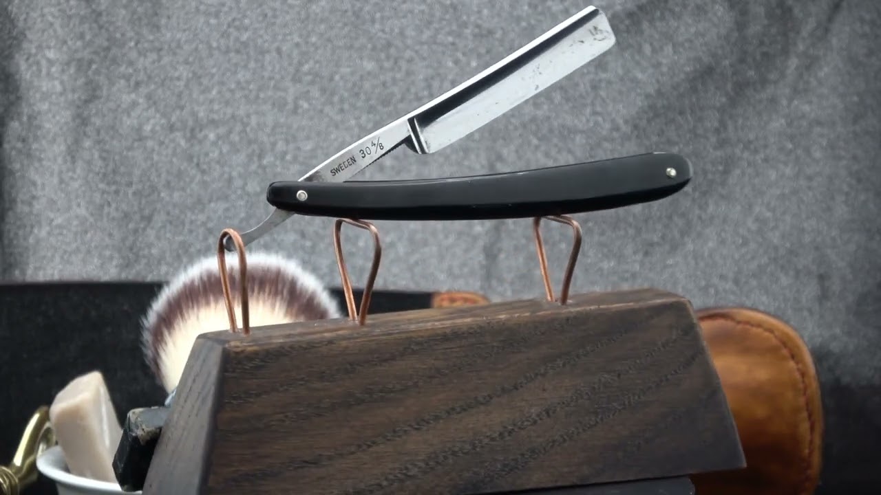 J.A Hellberg vintage straight razor Swedish steel traditional wet shaving