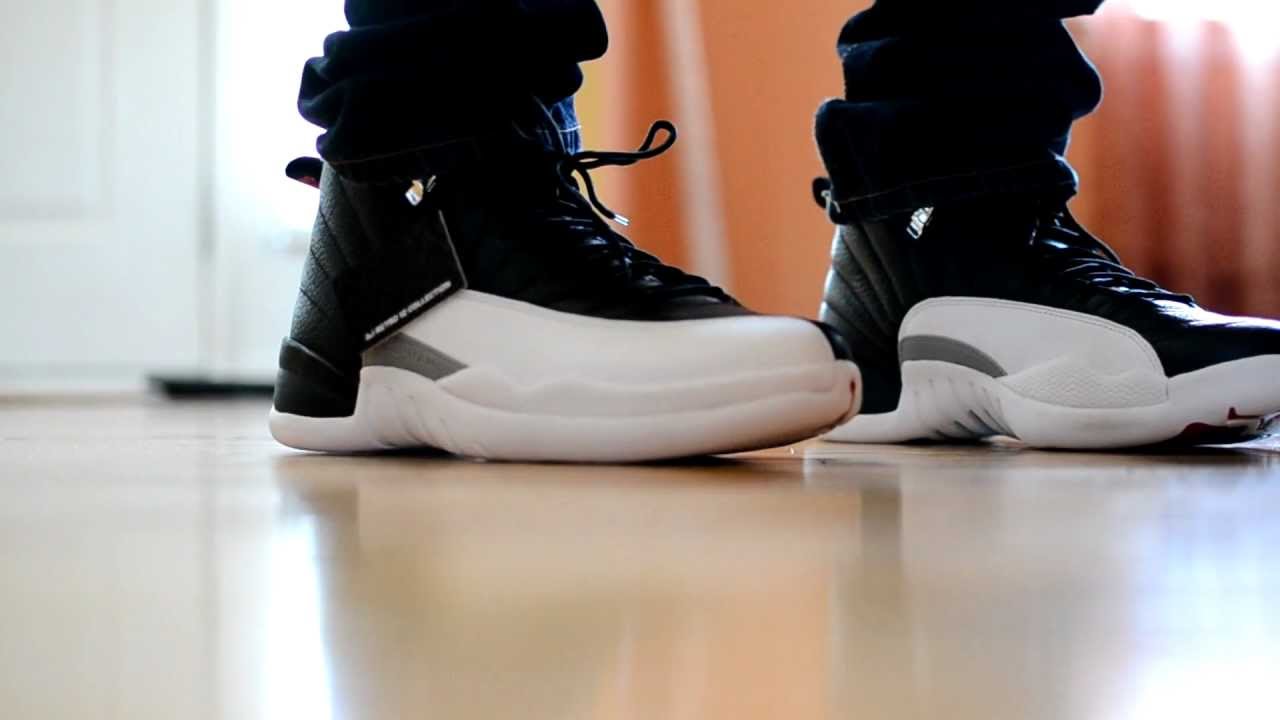 playoff 12s on feet