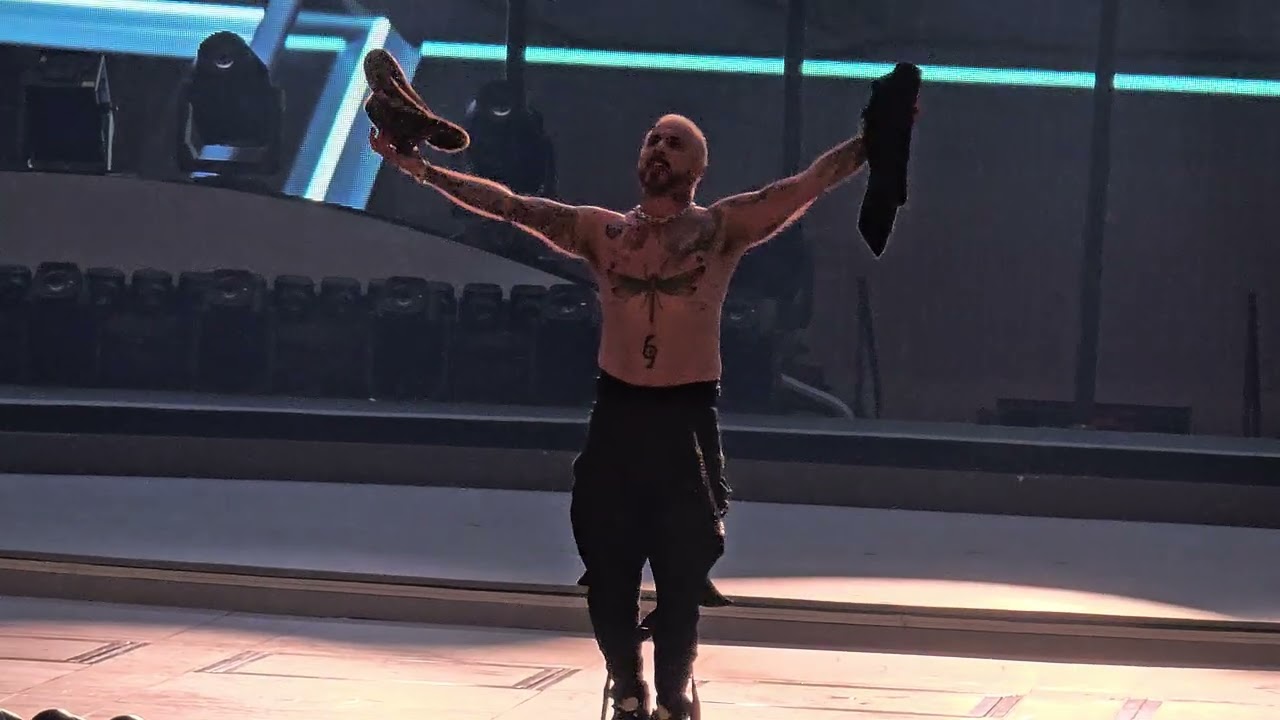 Backstreet Boys - Brian Littrell & AJ McLean Come Out On Stage End (Live At Sphere 12/30/2025)