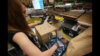 Celebrity Why It's Time For Amazon Workers To Unionize Profile