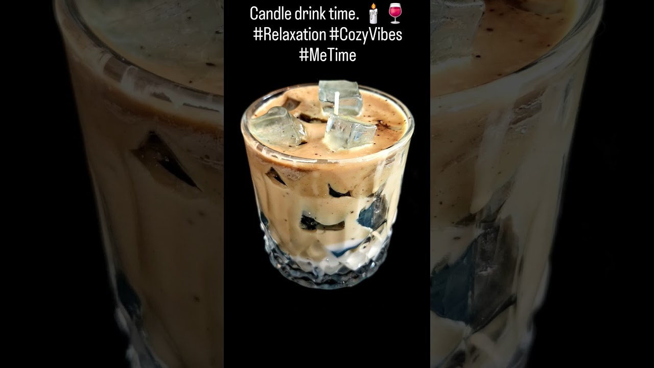 Candle drink time. 🕯️🍸🏠 