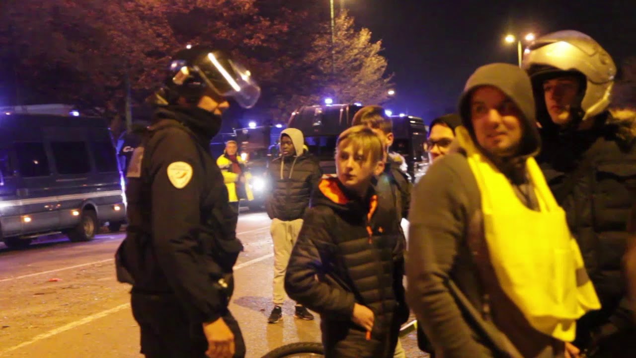 Expulsion Réoccupation Des Gilets Jaunes Rouen Rond Point Des Vaches