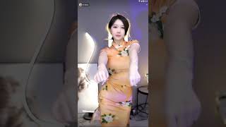 迷人的黎闪电20221211081514