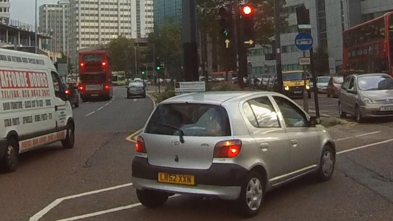 Impatient Motorist Jumps the Queue - LR52 XXN - YouTube