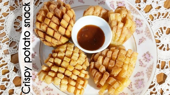 I Tried Making Crispy Potato Pom Poms — Here's How It Went