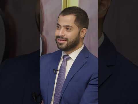 عمر رحمون يراهن ب5 كيلو ذهب اذا لم يسقط الشرع قبل 1 1 2026