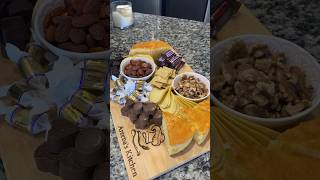 Snacking Board #foodshorts #arabic #explore #areebaskitchen #foodvideos