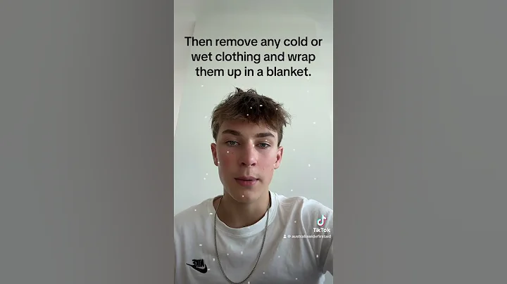 ❄️How to Treat Hypothermia❄️ #firstaid #cold #tips #000