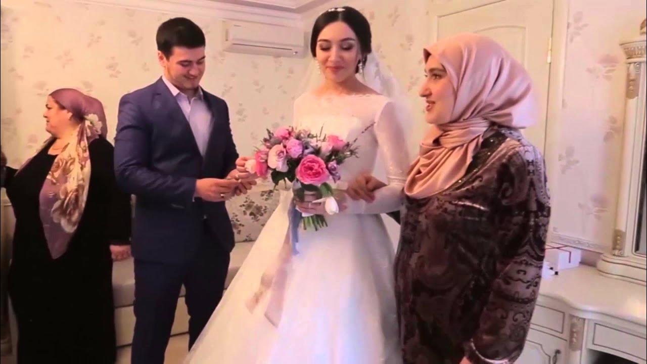 Победа чечни 1й компании. Чеченские приколы. Чеченские 2016. Чеченцы спортсмены фото. Парад в грозном 2022.