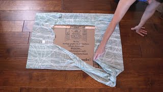 She Wraps A Towel Around Cardboard For This Genius Bedroom Hack