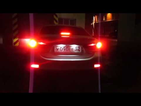 Video: Si Të Zëvendësoni Një Llambë Në Një Mazda 3