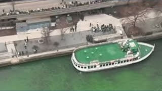 Chicago River dyed green for St. Patricks Day
