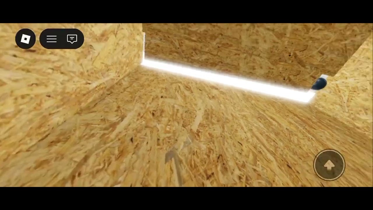 2-а лифта Мэл пассажирский 4 чел 500 кг едет только на 9-й в доме 22 этажа и грузовой мэл он едет 22